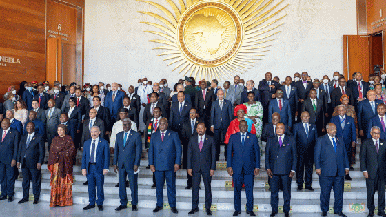 قمة الاتحاد الإفريقي تدين “موجة” الانقلابات