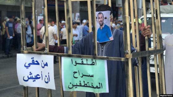 الزفزافي الأب: نشطاء الحراك معتقلون سياسيون